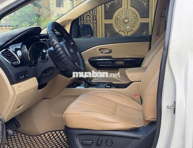 Kia Sedona 2018 Full kịch 80000 km Trắng