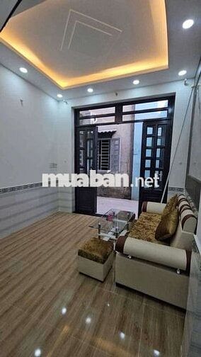 Nhà Đúc 2 Lầu Metro Q12. 3PN2WC. Mới đẹp. Chính chủ
