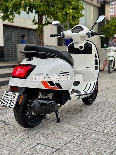 GTS Super 150 Keyless Trắng 2024