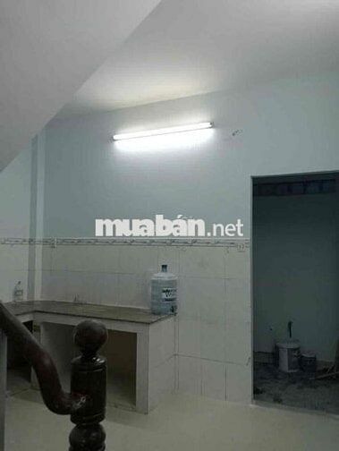 Bán nhà MT đường 15m (gồm vỉa hè) ngang 4m, 81m2 TT An Phú Đông, Q12.