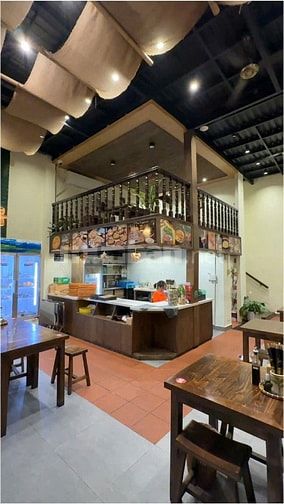 CHO THUÊ GÓC 2 MẶT TIỀN TRẦN QUỐC TOẢN,  – VỊ TRÍ ĐẸP, NGANG LỚN 10M