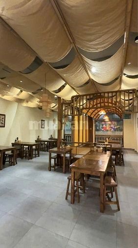 CHO THUÊ GÓC 2 MẶT TIỀN TRẦN QUỐC TOẢN,  – VỊ TRÍ ĐẸP, NGANG LỚN 10M