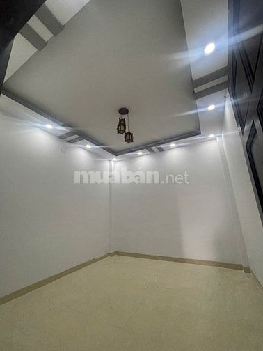 Nhà mới đẹp đường Bình Long 4.15x18.2m, 2 lầu ST cách vài căn ra MT