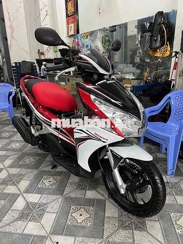 Honda Airblade 2012 Trắng đỏ đen