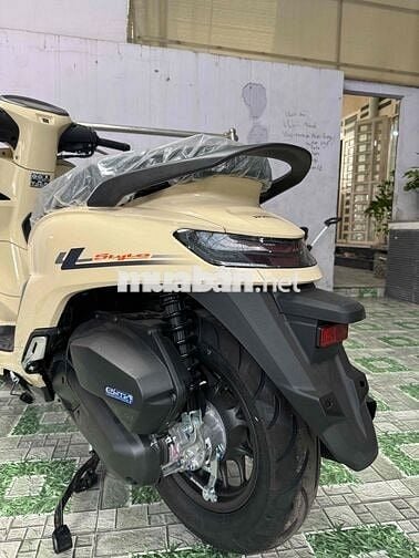 Honda Stylo 160i CBS 2025 Vàng Kem Mới 100%