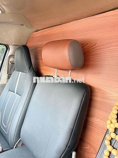 Toyota Hiace 2008 3 chổ máy dầu 945kg