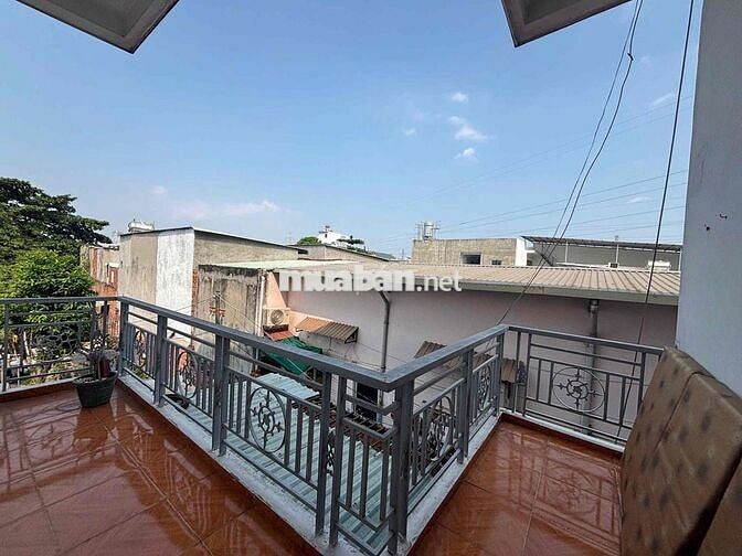 NHÀ NGUYÊN CĂN , 3 PN 3 nvs NGAY GẦN CC PICITY Q12