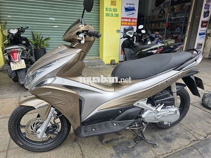 Air Blade 2012.đẹp nguyên zin.máy êm.tp.chính chủ 