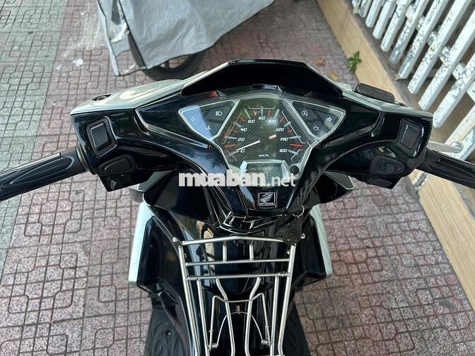 Honda Air Blade Led 125 zin êm sạch đẹp chính chủ