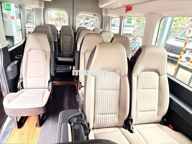 FORD TRANSIT 2024 XE LƯỚT 2v_1 Chủ đi rất kỹ luôn