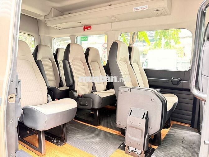 FORD TRANSIT 2024 XE LƯỚT 2v_1 Chủ đi rất kỹ luôn