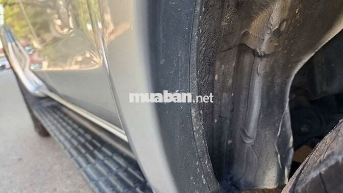 Toyota Fortuner 2014 Bạc