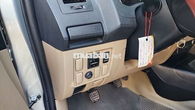 Toyota Fortuner 2014 Bạc