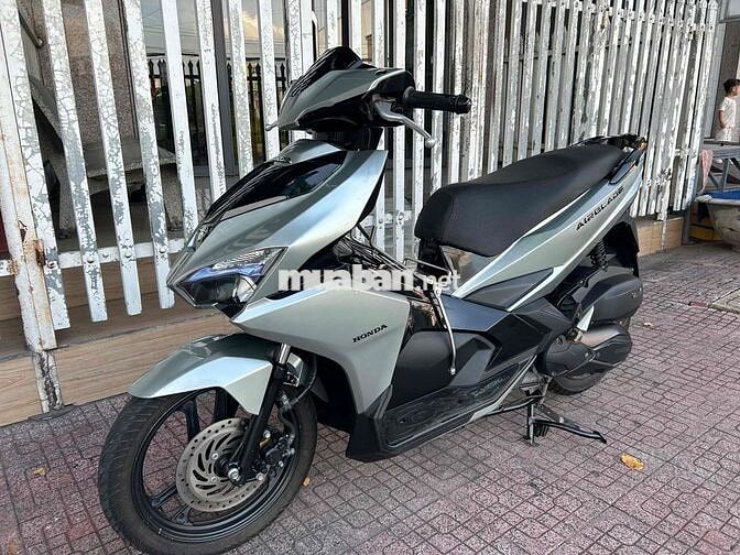 Honda Air Blade Led 125 zin êm sạch đẹp chính chủ