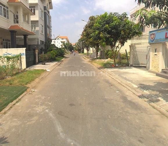 Lô 74m2 - Đường ĐẶNG THUỲ TRÂM, Bình Thạnh Giá 3 Tỷ150