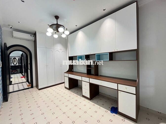 CĂN HỘ PENTHOUSE 2PN 2WC VIEW BIỂN – KHU VỰC LIÊN CHIỂU
