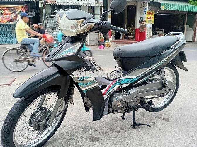 Yamaha Sirius màu Đen