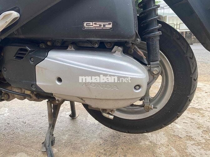Honda Lead Đỏ. 2014.  con dep