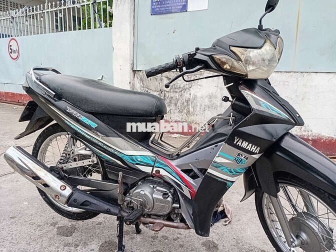 Yamaha Sirius màu Đen