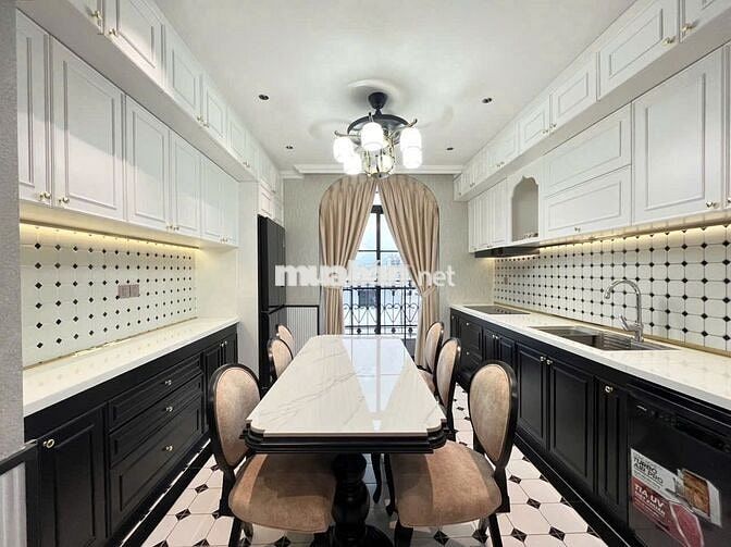 CĂN HỘ PENTHOUSE 2PN 2WC VIEW BIỂN – KHU VỰC LIÊN CHIỂU