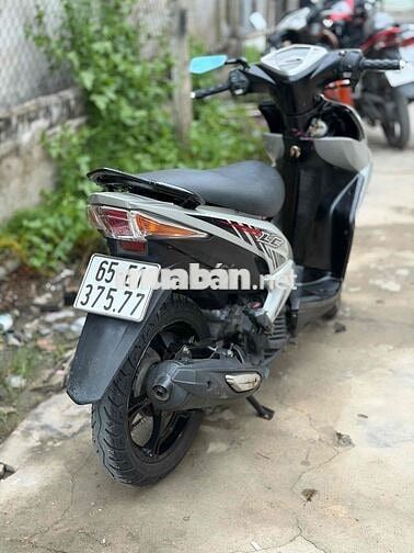 Yamaha Luvias 125 Xám xi măng biển 65