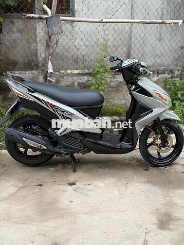 Yamaha Luvias 125 Xám xi măng biển 65
