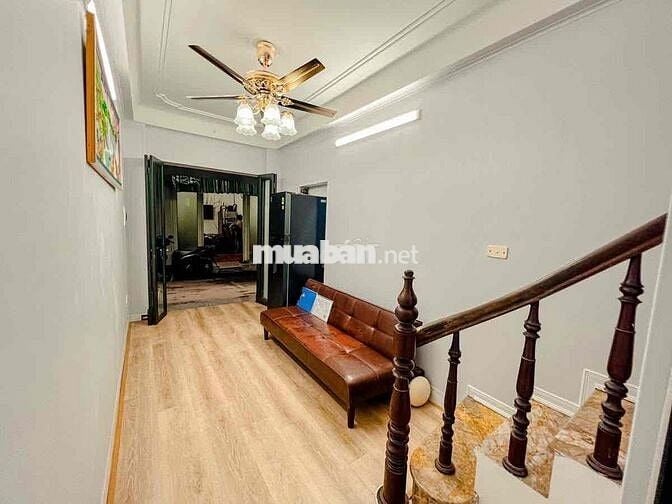 Lô góc phố Minh Khai nhà đẹp 25m2  x5T giá 4.8 tỷ sổ vuông đẹp thoáng
