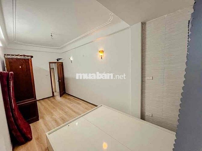 Lô góc phố Minh Khai nhà đẹp 25m2  x5T giá 4.8 tỷ sổ vuông đẹp thoáng