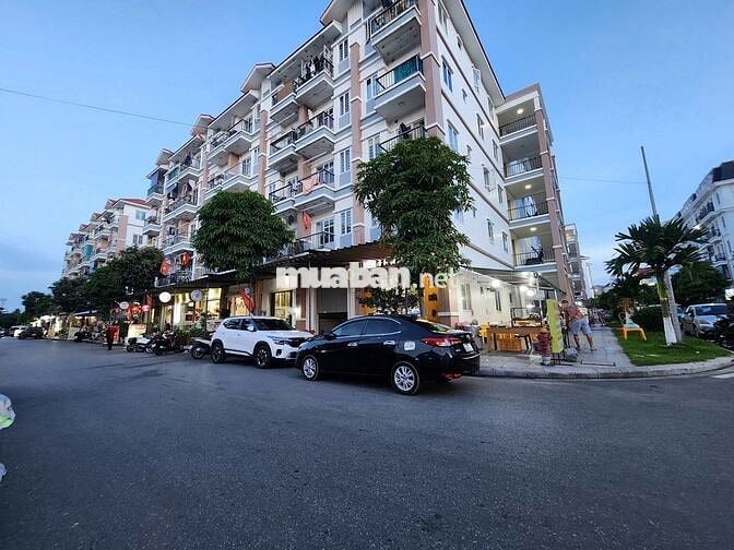 Vị trí đắc địa  Tầng 1 KHU MỚI  tại Chung cư Hoàng huy - An Đồng