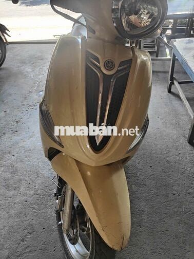 Yamaha Nozza màu Vàng kem