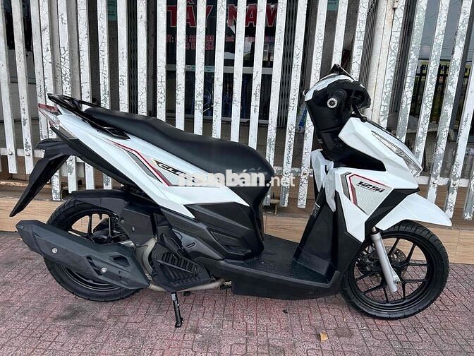 Honda Click Thái Trắng zin êm sạch đẹp chính chủ