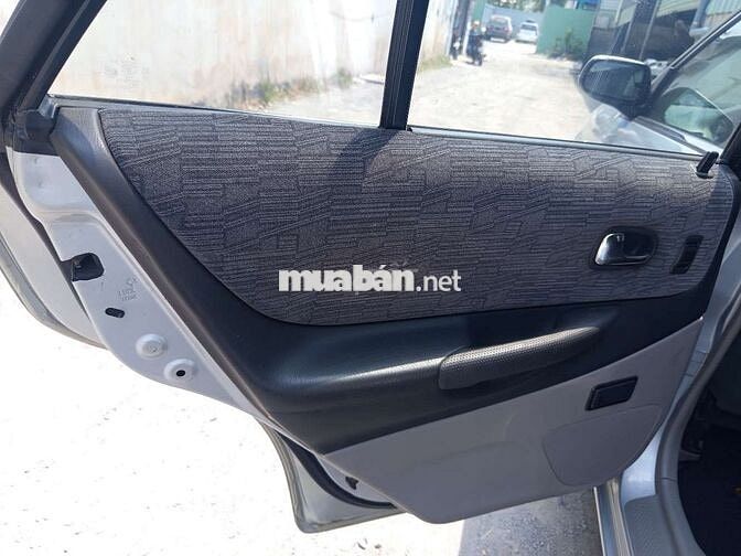 Ford Laser 2002 Bạc 85.500km