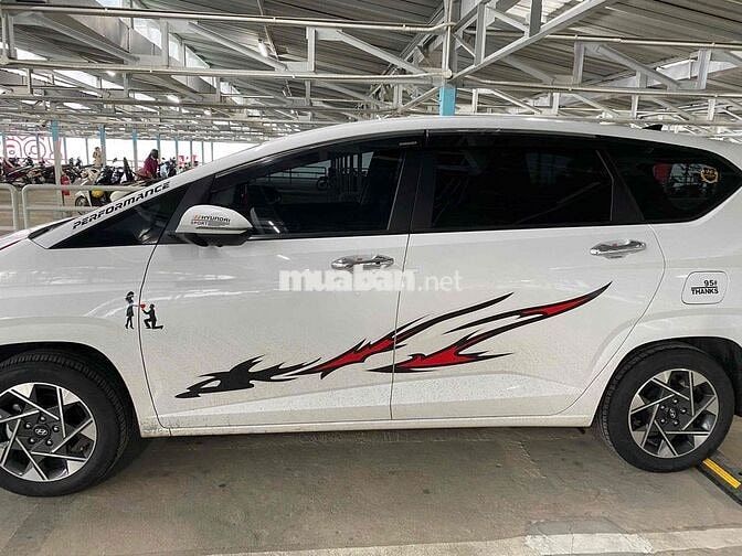 Hyundai Stargazer 2022 Trắng