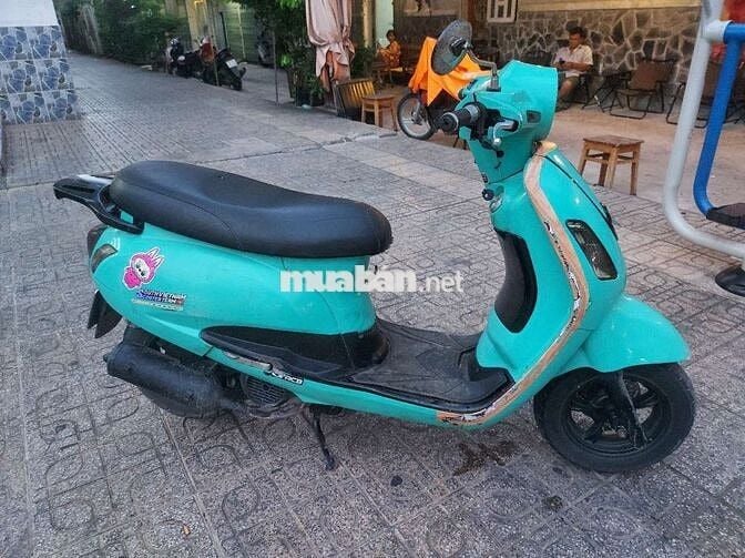 SYM elizabeth Attila màu Xanh ngọc