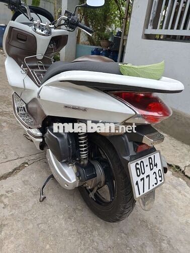 Honda PCX màu Trắng