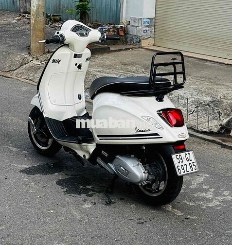 Piaggio Vespa Primavera 2019 Trắng bản du thuyền