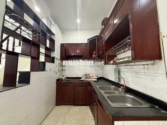 NGON NHẤT LINH XUÂN -  50M - 2 TẦNG - CÁCH MT 80M - SỔ VUÔNG -NHỈNH 3T