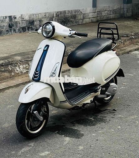 Piaggio Vespa Primavera 2019 Trắng bản du thuyền