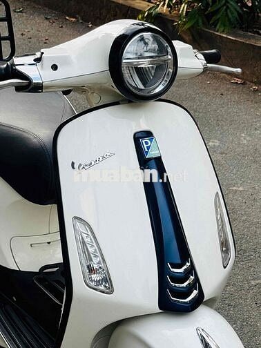 Piaggio Vespa Primavera 2019 Trắng bản du thuyền