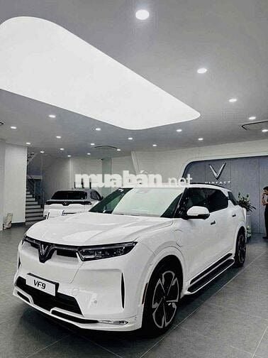 VINFAST VF9 PLUS - SẴN XE 6 GHẾ, 7 GHẾ - GIAO NGAY