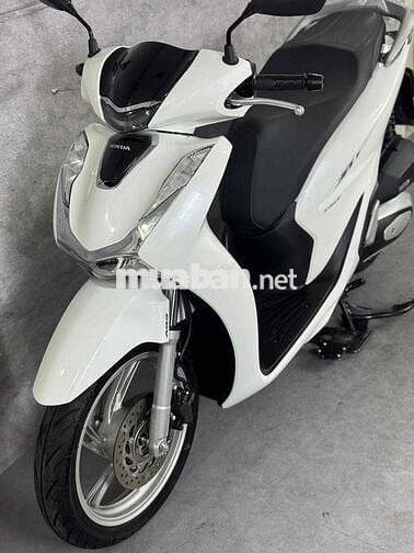 Honda SH 150 ABS 2022 Trắng bạc đen