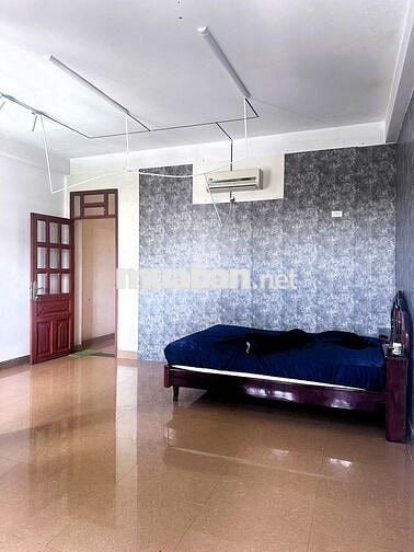 Cho thuê nhà mặt tiền gần Quốc lộ 1K Linh Xuân