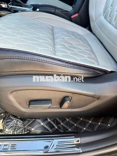 Kia Seltos 2021 Luxury 30000km Đen
