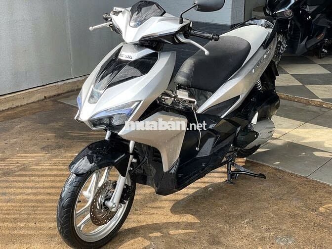 Honda AB 2017 Bạc Zin