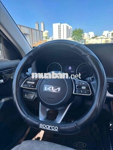 Kia Seltos 2021 Luxury 30000km Đen