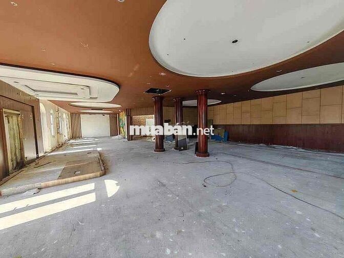 MB 3 TẦNG MT ÔNG ÍCH KHIÊM DTSD:900m2, NGANG:20M CỰC ĐẸP