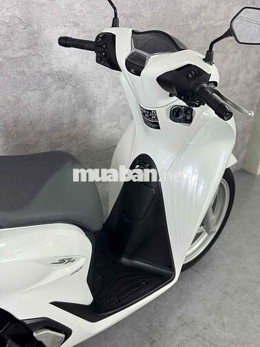 Honda SH 150 ABS 2022 Trắng bạc đen