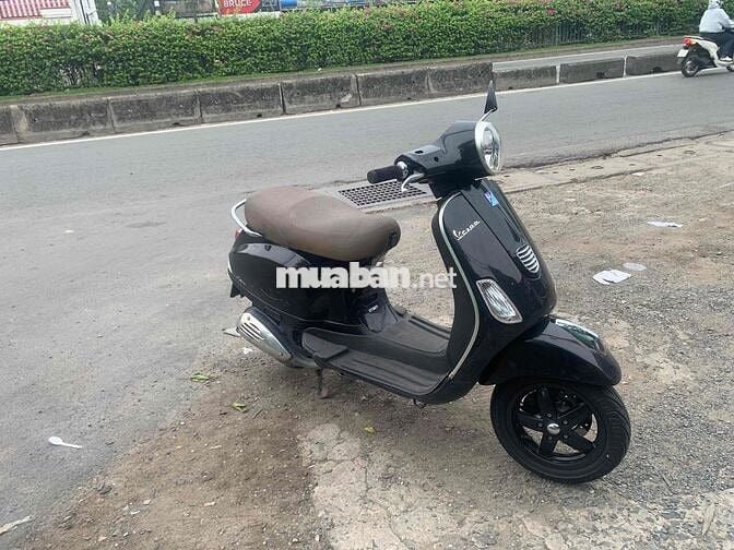 Piaggio Vespa LX 3V 2014 Đen