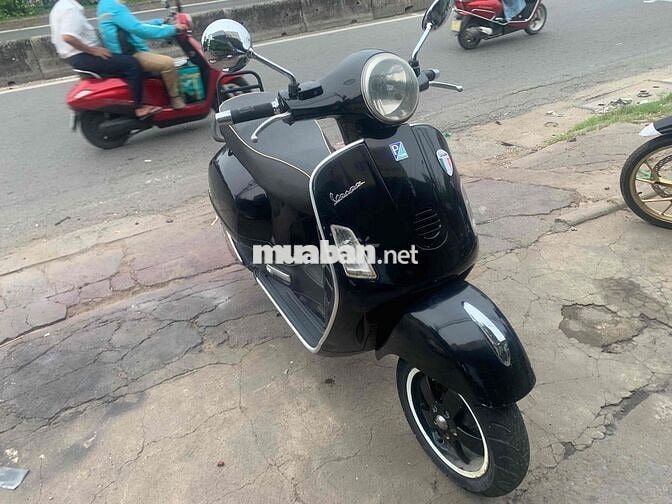 Piaggio Vespa GTS Đen 564.55 km