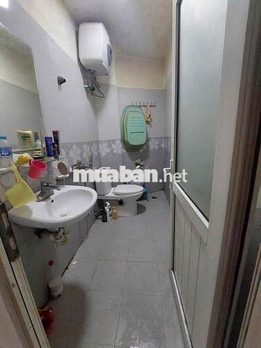 Gần ô tô phố Trân khát chân 35m2 x5T giá 6.5 tỷ sổ vuông dân xây thoán